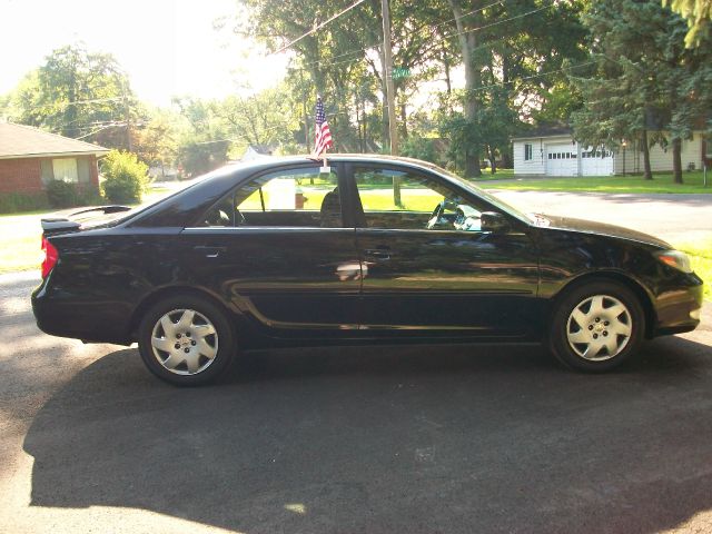 Toyota Camry 2003 photo 2