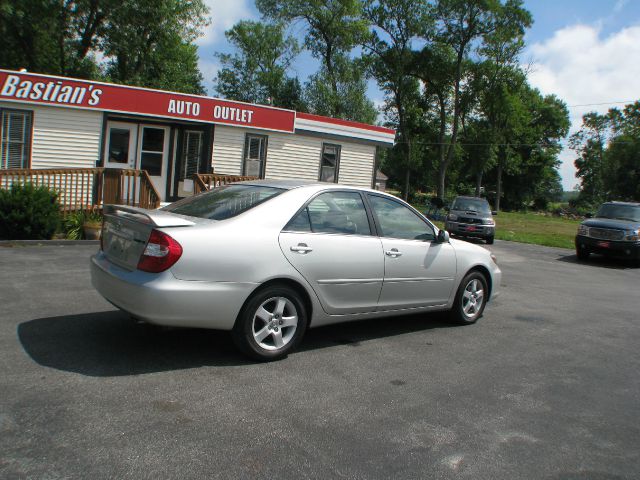 Toyota Camry 2003 photo 2