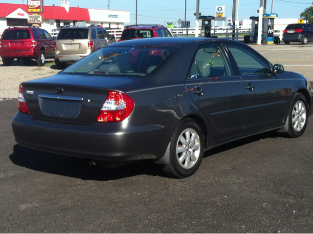 Toyota Camry 2003 photo 2