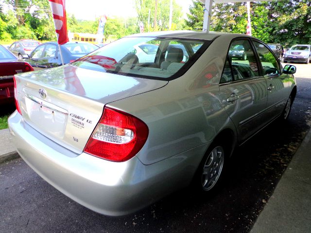 Toyota Camry Enthusiast 2D Roadster Sedan