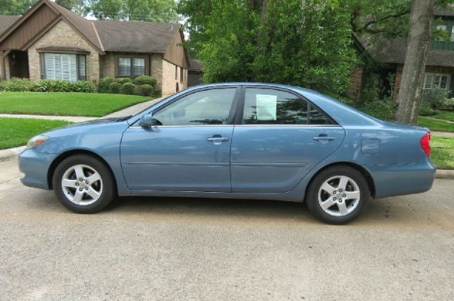 Toyota Camry 2003 photo 16