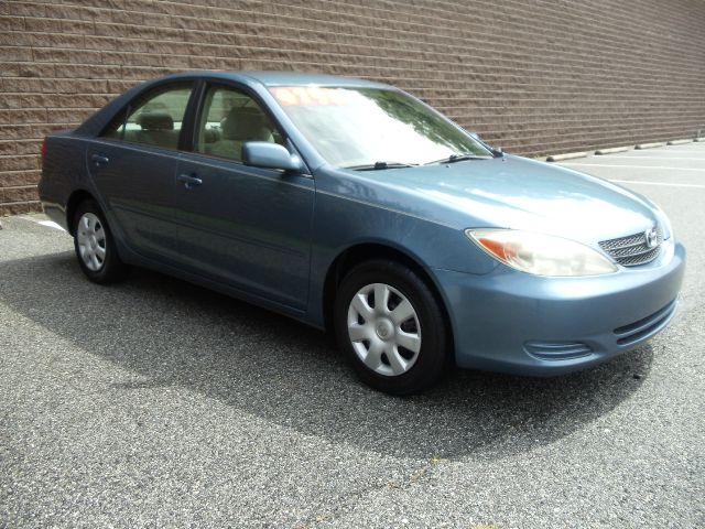 Toyota Camry 2003 photo 2