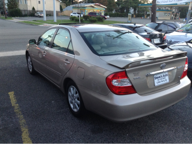 Toyota Camry 2003 photo 2