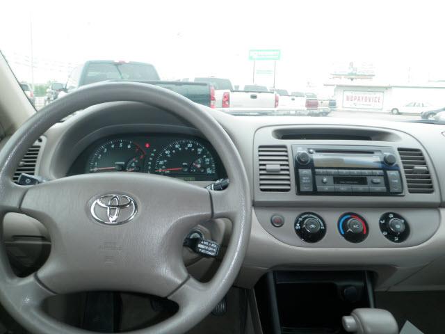 Toyota Camry 2003 photo 3