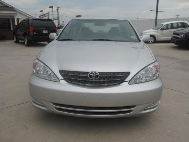 Toyota Camry 2004 photo 1