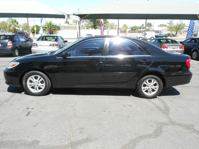 Toyota Camry 2004 photo 2