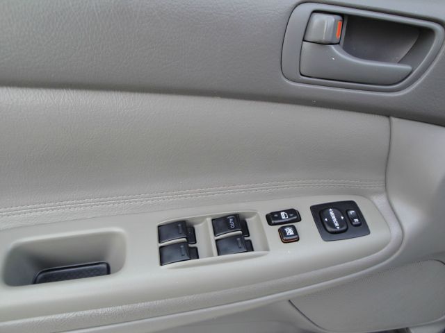 Toyota Camry 2004 photo 17