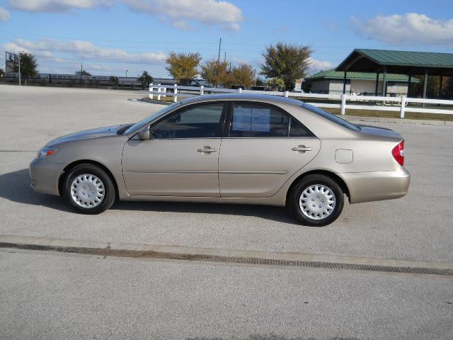 Toyota Camry 2004 photo 2