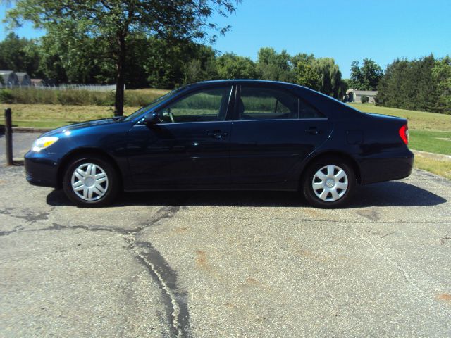 Toyota Camry 2004 photo 2