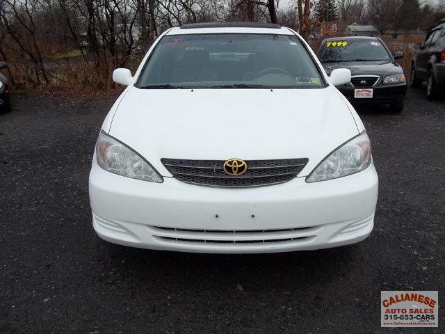 Toyota Camry 2004 photo 1