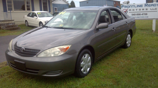 Toyota Camry SE Sedan