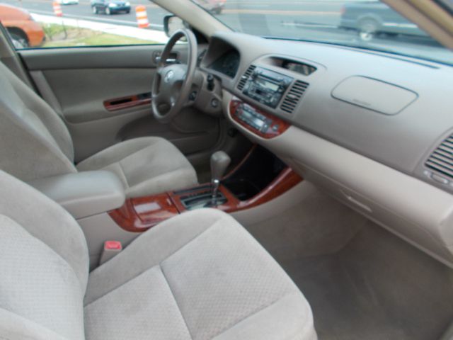 Toyota Camry 2004 photo 2