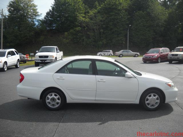 Toyota Camry 2004 photo 1