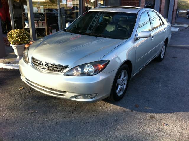 Toyota Camry 2004 photo 1