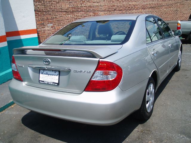 Toyota Camry 2004 photo 22