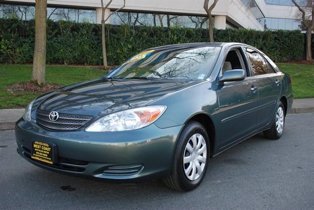 Toyota Camry 2004 photo 2