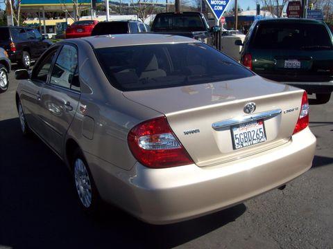 Toyota Camry 2004 photo 1