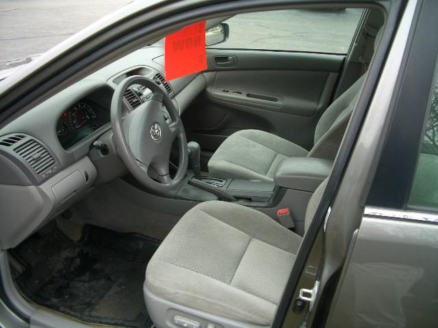 Toyota Camry 2004 photo 2