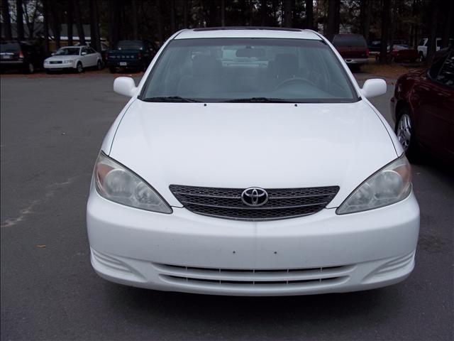 Toyota Camry 4x4 STX Sedan