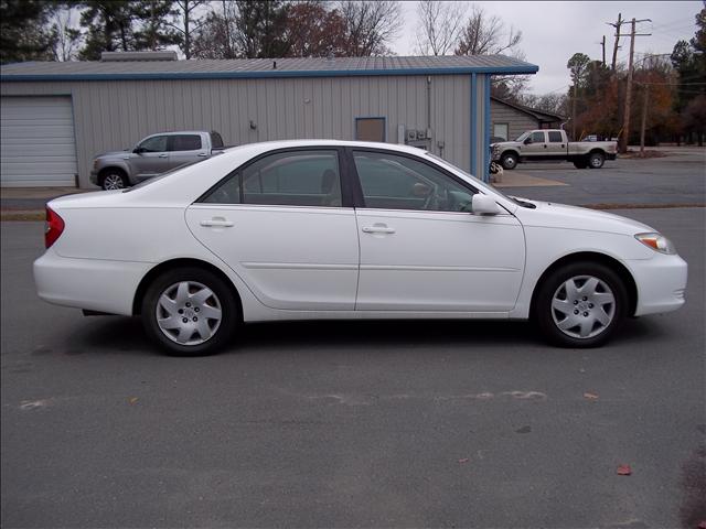 Toyota Camry 2004 photo 1