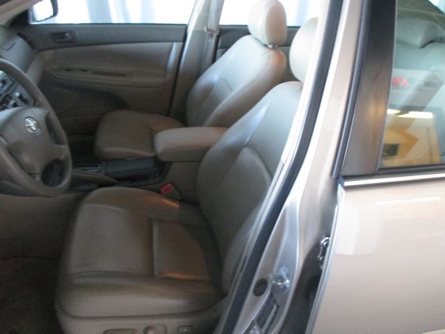 Toyota Camry 2004 photo 2