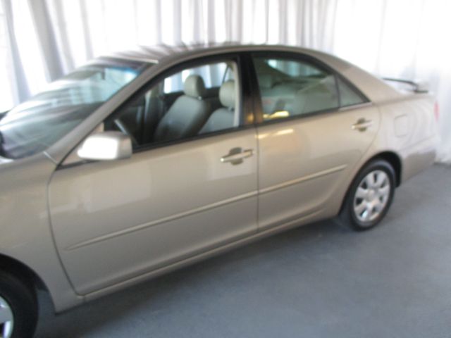 Toyota Camry 2004 photo 3