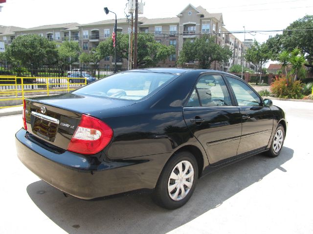 Toyota Camry 2004 photo 1