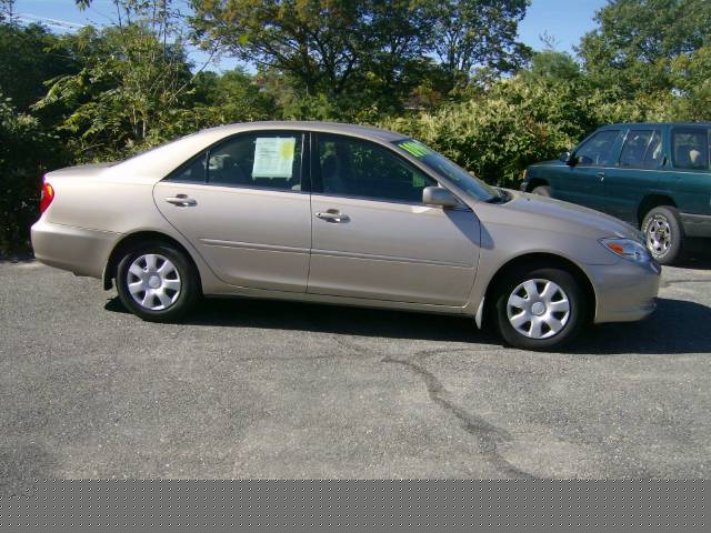 Toyota Camry 2004 photo 2