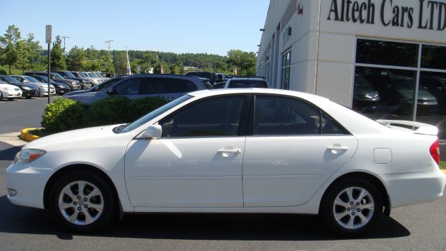 Toyota Camry 2004 photo 4