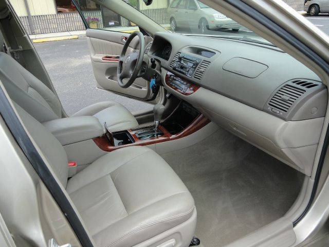 Toyota Camry 2004 photo 3