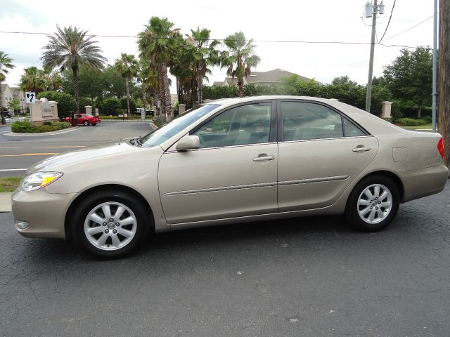 Toyota Camry 2004 photo 6