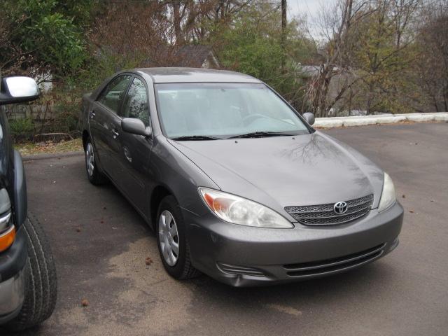 Toyota Camry 2004 photo 2