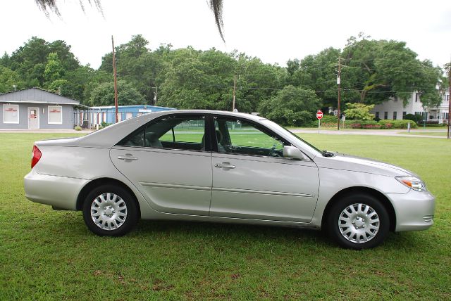 Toyota Camry 2004 photo 2