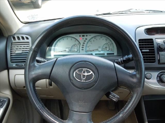 Toyota Camry 2004 photo 1