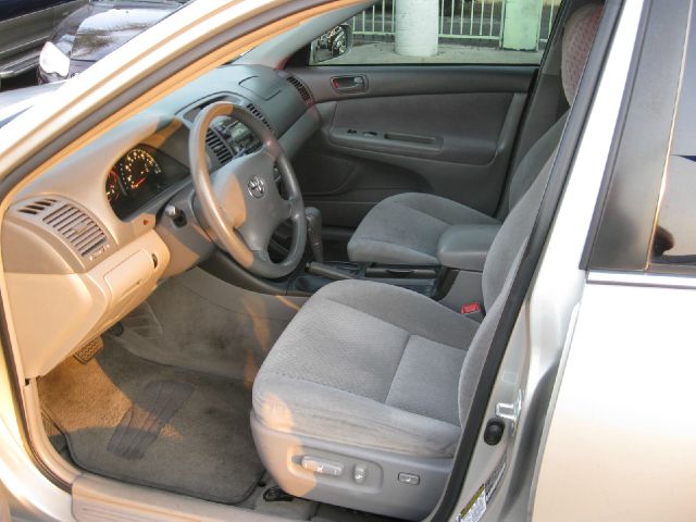 Toyota Camry 2004 photo 4