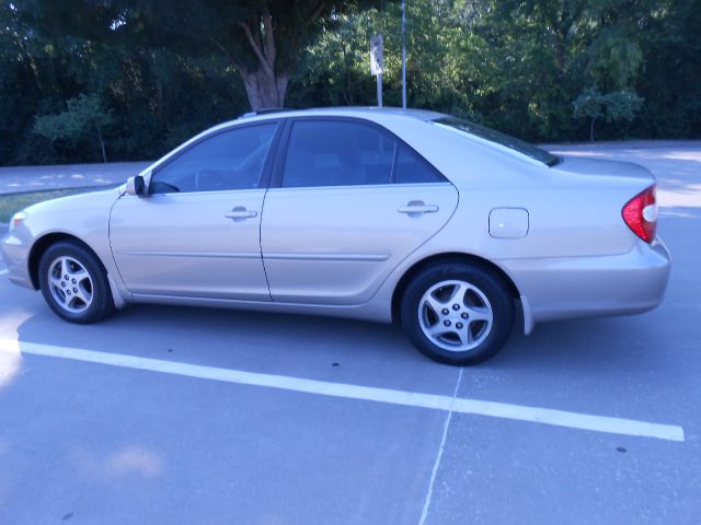 Toyota Camry 2004 photo 1