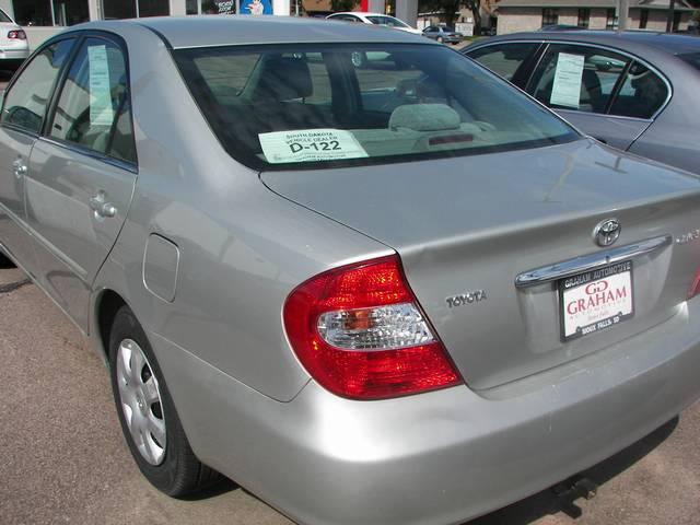 Toyota Camry 2004 photo 2