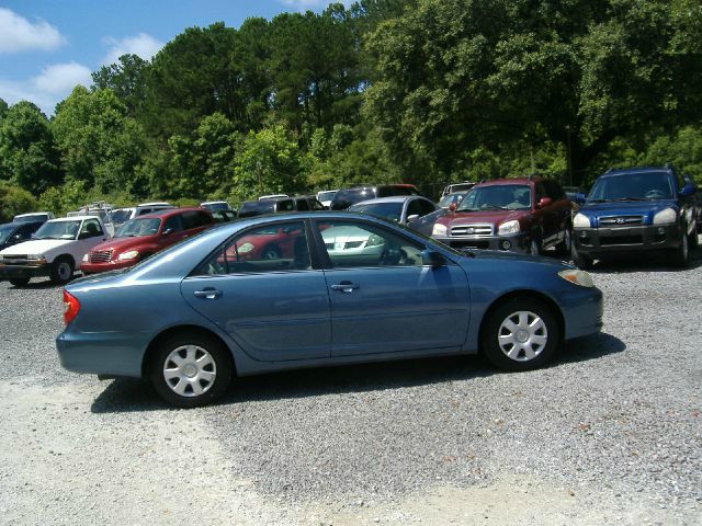 Toyota Camry 2004 photo 2