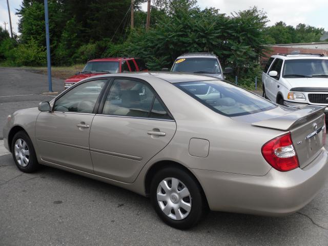 Toyota Camry 2004 photo 1