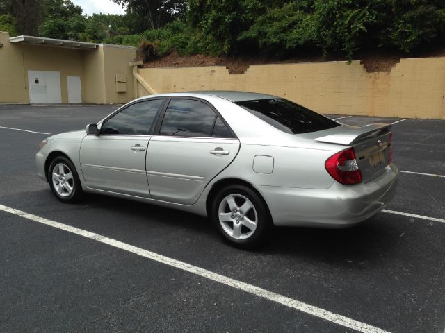 Toyota Camry 2004 photo 2