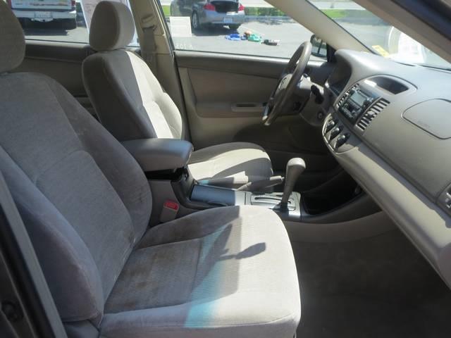 Toyota Camry 2004 photo 8