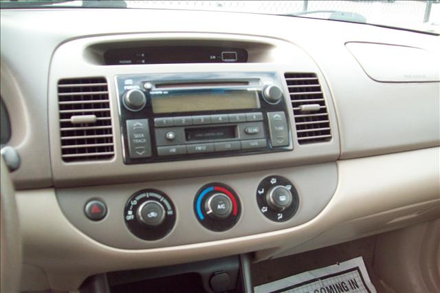 Toyota Camry 2004 photo 3