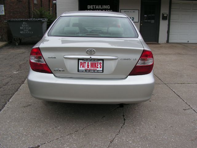 Toyota Camry 2004 photo 2