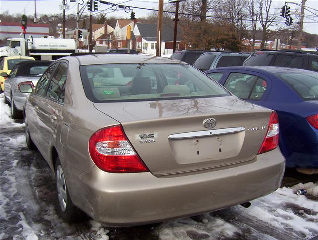 Toyota Camry 2004 photo 1