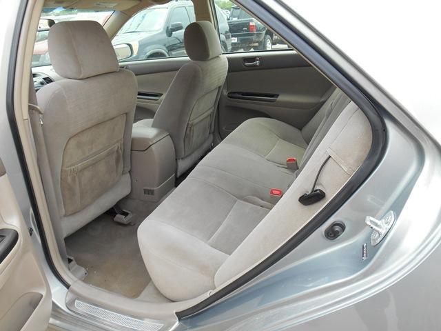 Toyota Camry 2004 photo 1