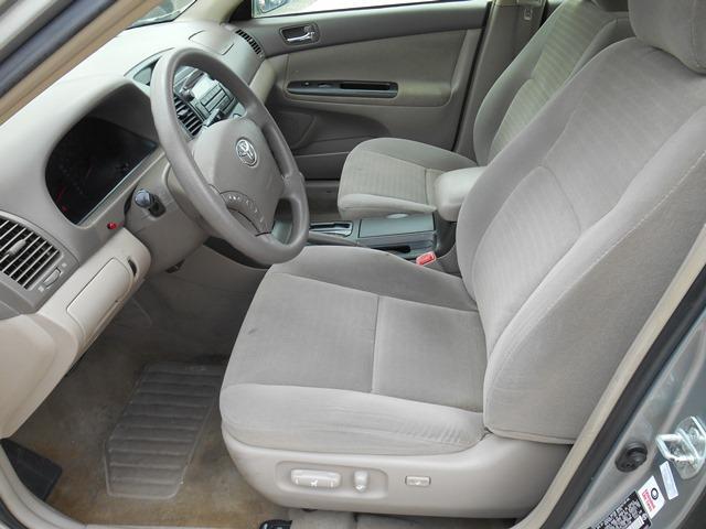 Toyota Camry 2004 photo 2