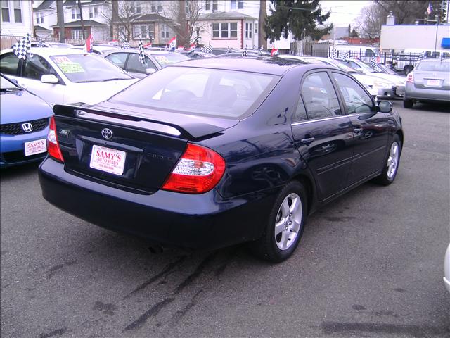 Toyota Camry 2004 photo 3