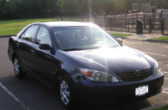 Toyota Camry 2004 photo 2