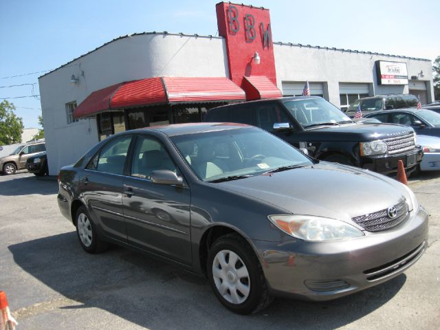 Toyota Camry 2004 photo 2