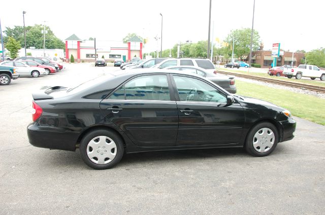 Toyota Camry 2004 photo 1